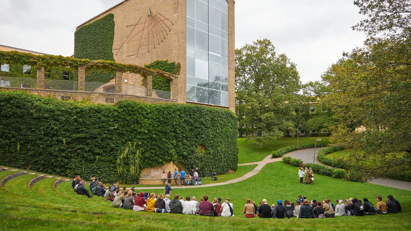 In total, 7,612 applicants have been offered a study place at Aarhus University, which is more than ever before. 