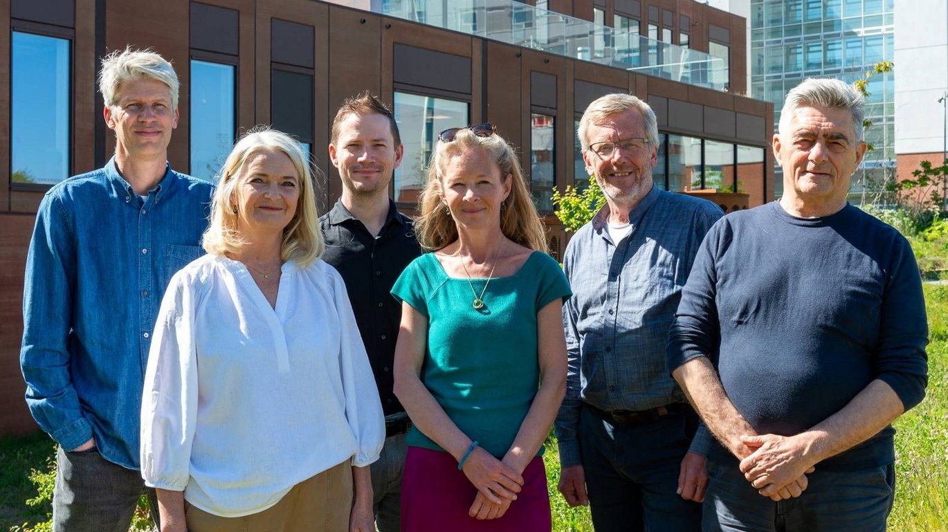 Den banebrydende forskning i genredigering, som GENESCURE fokuserer på, vil kunne forbedre behandlingen af en lang række sjældne, men livstruende immunsygdomme. Den banebrydende forskning i genredigering, som GENESCURE fokuserer på, vil kunne forbedre behandlingen af en lang række sjældne, men livstruende immunsygdomme.