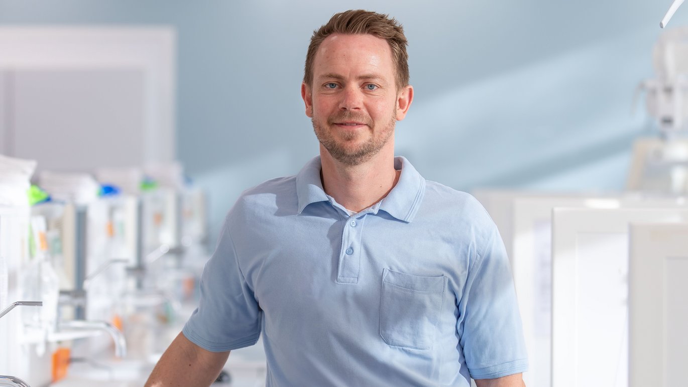 Portrætbillede af Peter Stoustrup i klinik