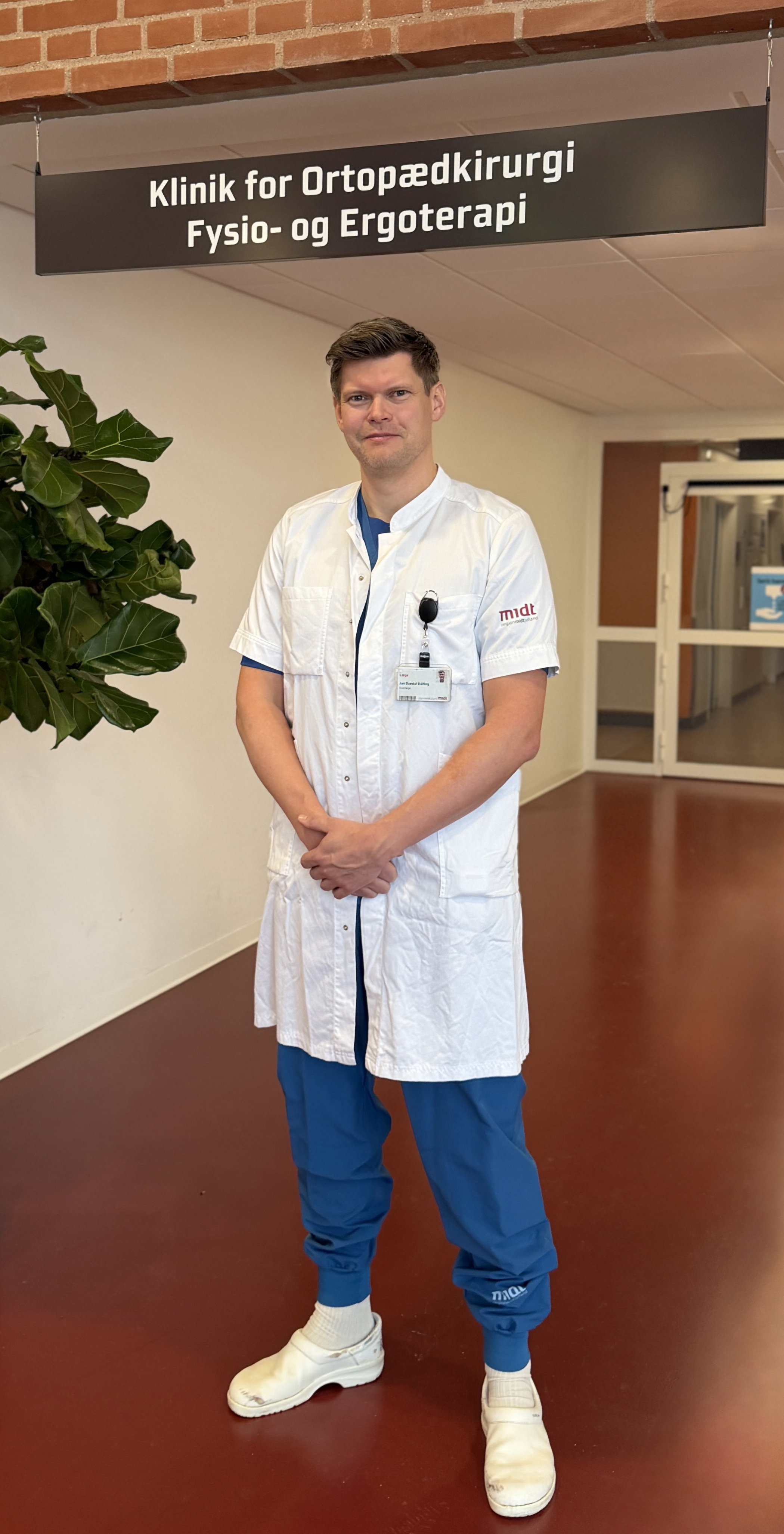 Jan Duedal Rölfing tiltræder professoratet i Ortopædkirurgisk Rekonstruktion på Institut for Klinisk Medicin og Ortopædkirurgisk Afdeling på Aarhus Universitetshospital den 1. februar 2026. 